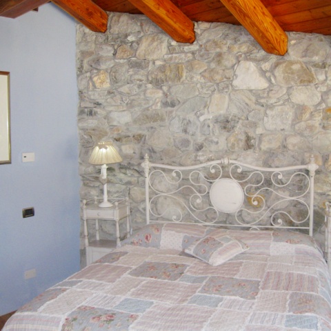 Radici B&B Sambuco | camera azzurra